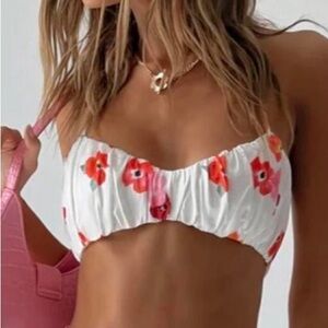Princess Polly top cropped halter pleated Floral White Red NEW